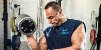 Den världsberömda styrketräningscoachen Charles Poliquin har gått bort