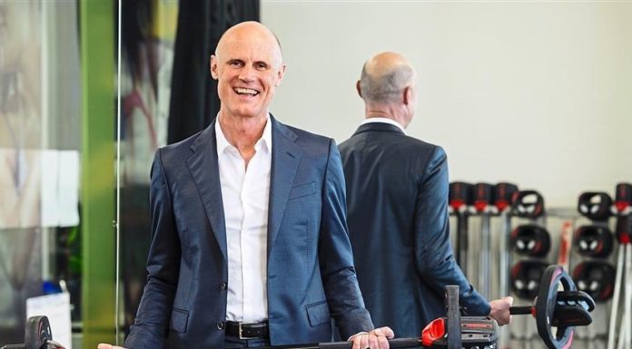 ”Satsa på gruppträning om du vill vara framgångsrik i framtiden” – Phillip Mills