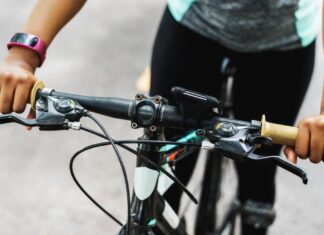Elcyklister bränner fler kalorier än traditionella cyklister