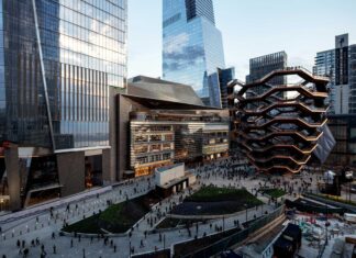 Träningskedjan Equinox har öppnat sitt första hotell