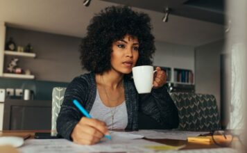 Svenskarnas hälsa försämrad – varannan rör på sig mindre