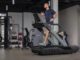 TRUE Fitness lanserar löpbandet Stryker Slat Treadmill