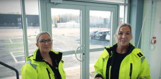 Hur kan ett logistikcenter på 10 000 kvm se ut? Få inspiration och idéer från Gymlecos nya huvudkontor med lager och produktion