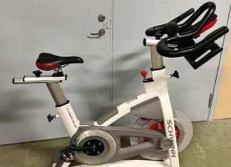 Säljes: Begagnade spinningcyklar Schwinn AC Performance