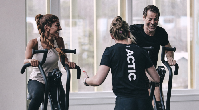 Actic säljer tolv norska gym till expansiva Mova Actic personlig träning