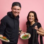 Imponerande tillväxtresa för Weekly Revolt – siktar mot 45 miljoner kronor i omsättning