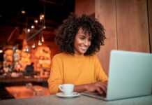 Fler handlar online – men kunderna är priskänsliga