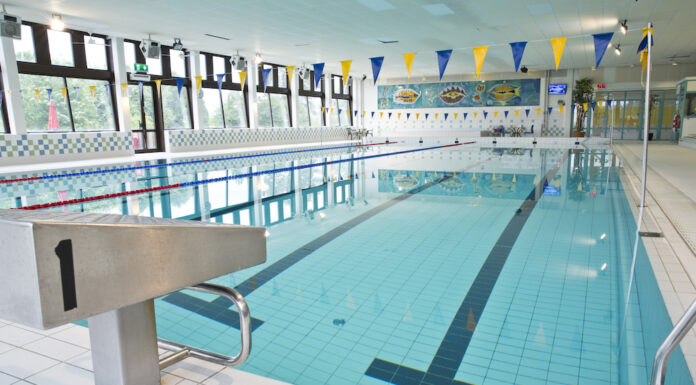 Medley vinner upphandling av Söra simhall och Solskiftesbadet