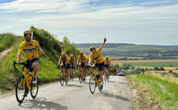 Äventyr, gemenskap och välgörenhet – cykla till Paris med Team Rynkeby! Team Rynkeby cyklister