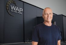 Lars Klinghagen förvandlar padelhall till unik träningsarena – O2 Arena Karlstad öppnar i oktober Lars Klinghagen O2 Arena Karlstad