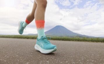 ASICS lanserar nya löparskon GEL-NIMBUS™ 27 ASICSS GEL NIMBUS 27 LÖPARSKOR