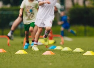 Barns idrottande blir allt dyrare – kostnaderna har ökat med 68 procent Oroande med allt dyrare idrott för barn och ungdomar fotboll