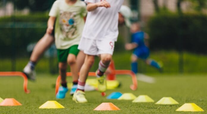 Barns idrottande blir allt dyrare – kostnaderna har ökat med 68 procent Oroande med allt dyrare idrott för barn och ungdomar fotboll