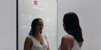 Spegel, spegel på väggen där: konceptprodukten Withings Omnia visar din hälsa på ett nytt sätt Withings_Omnia_mirror
