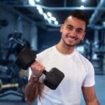 SATS levererade nytt medlems- och resultatrekord för under 2024 SATS man med hantel