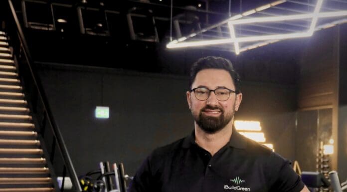 iBuildGreen – hållbara golvlösningar som tar gymupplevelsen till nästa nivå Taher Anosheh iBuildGreen