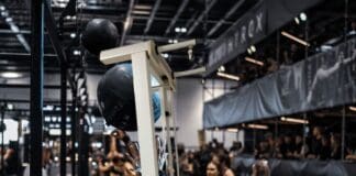 Amazon blir global partner till HYROX – bygger e-handel kring fitnessracingen Hyrox wall balls