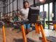Basic-Fit förvärvar Clever Fit – blir marknadsledande i Tyskland och går in i franchise-segmentet Basic_Fit Cardio Treadmill man