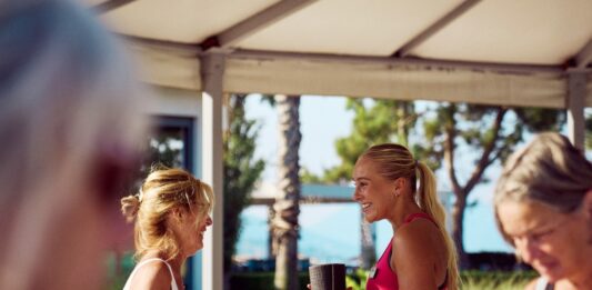 Allt fler kvinnor väljer träningsresor