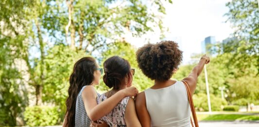 Friskis&Svettis och Dove i gemensam debattartikel – upprop mot kroppshets