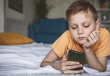 Ny brittisk rapport varnar: barns stillasittande kan leda till hälsokris 2035