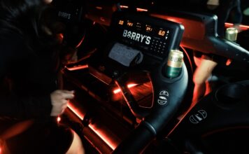 Barry’s ingår globalt partnerskap med alkoholfritt ölmärke