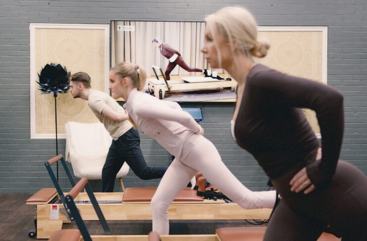 Pilatesapparater.se blir Veya – nytt koncept kombinerar reformer-pilates och digital gruppträning